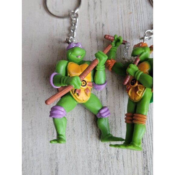 Teenage Mutant Donatello Michelangelo Ninja Turtles keychain 2015 - Picture 2 of 7